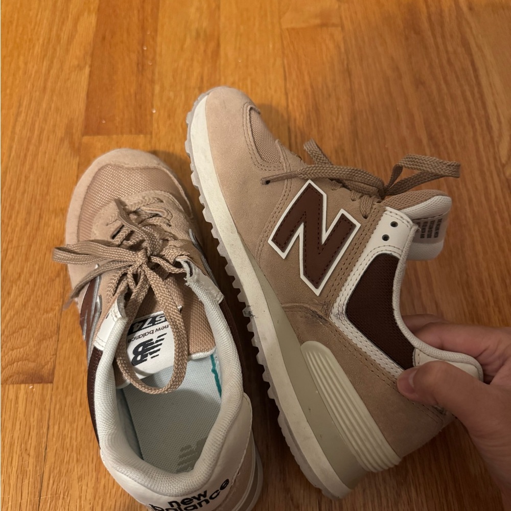 New Balance Cream and Brown Sneakers